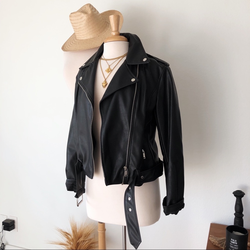 SOLD ❌ BLACK PU BOMBER JACKET - Picture 1 of 6
